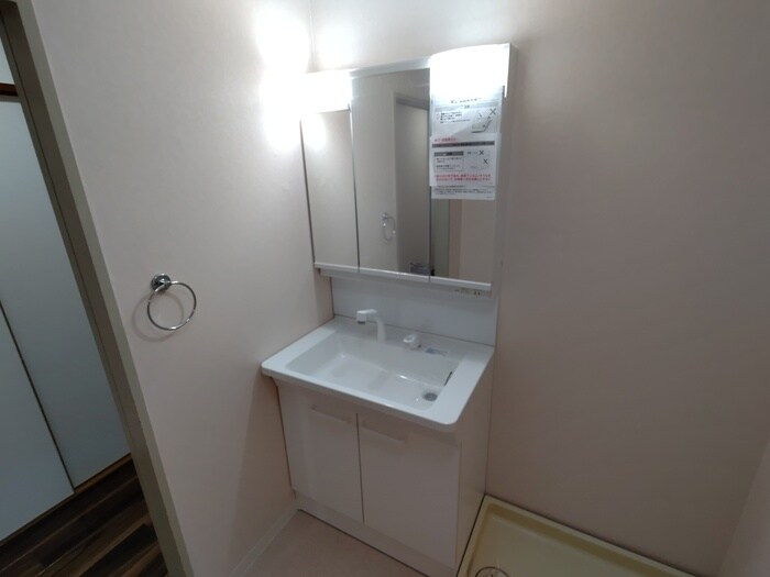 物件内観写真9　(洗面)