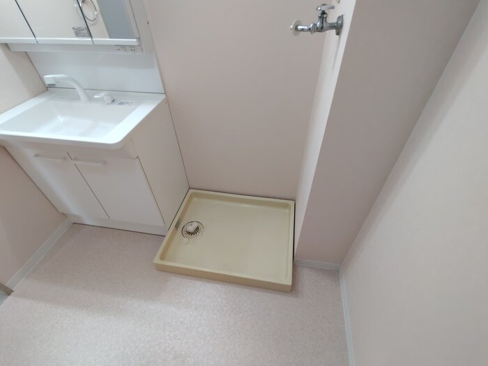 物件内観写真22　(洗濯機置場)