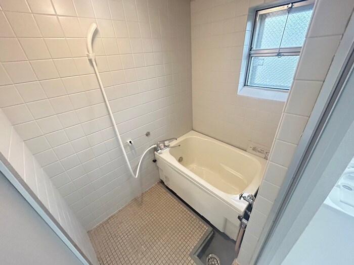 物件内観写真11　(バス／シャワールーム等)