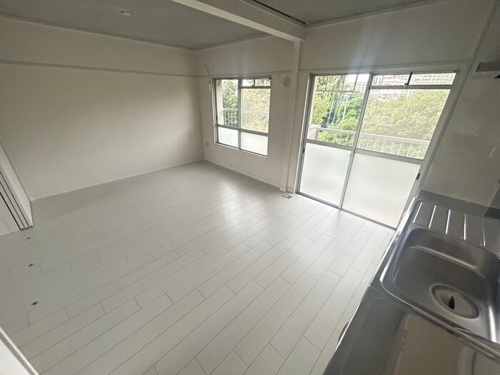 物件内観写真21　(居室)