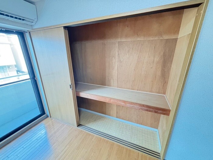 物件内観写真11　(収納)