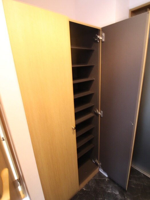 物件内観写真22　(靴箱)