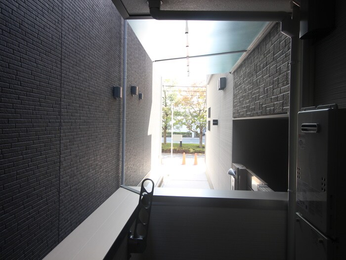 物件内観写真19　(室内からの展望)