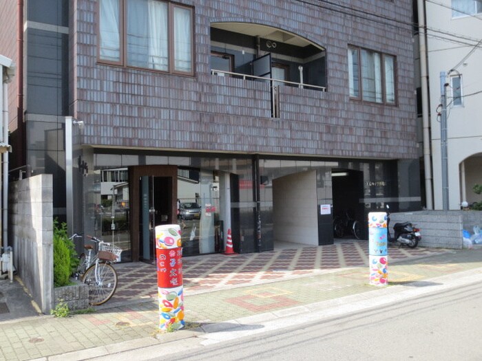 物件外観写真5　(外観写真)