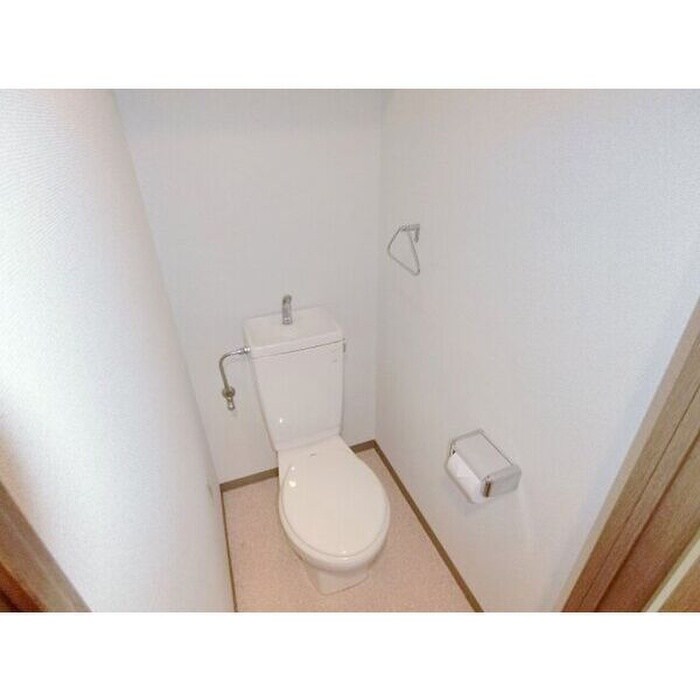 物件内観写真17　(トイレ)