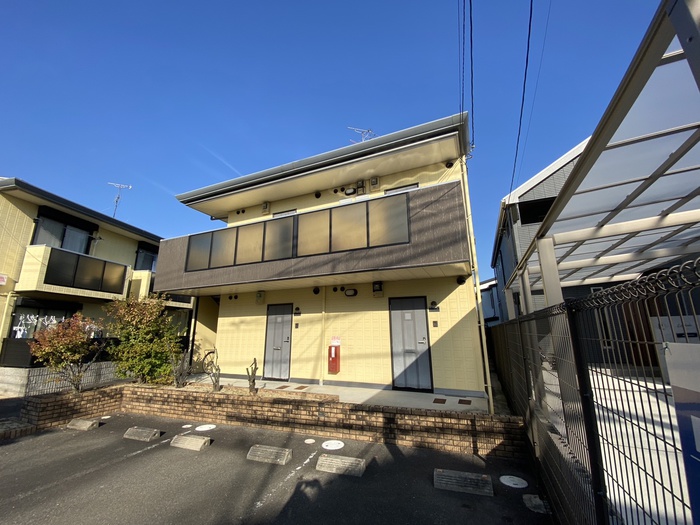 ロイヤル京田辺Ｂ