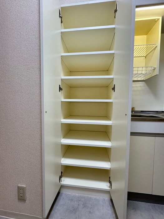 物件内観写真14　(靴箱)