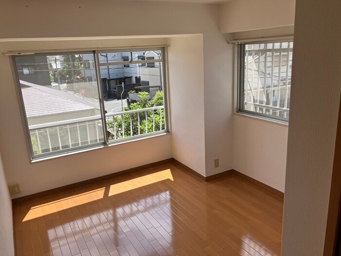 物件内観写真10　(居室)