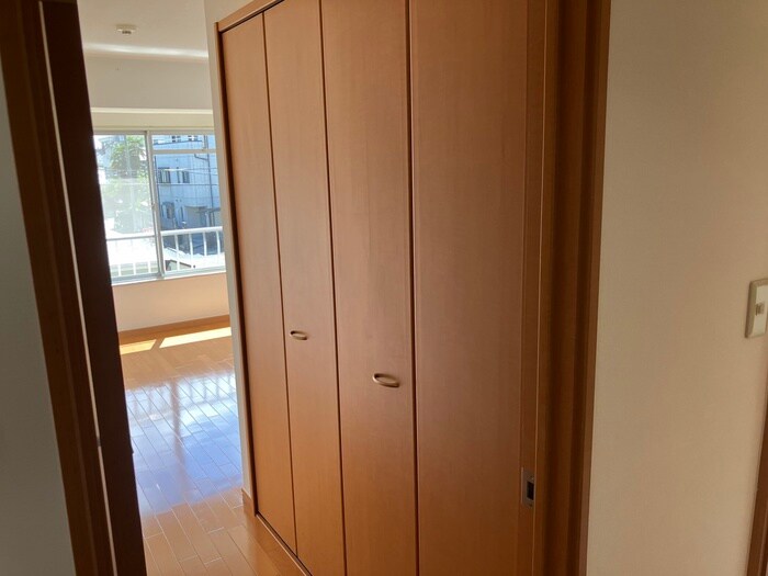 物件内観写真15　(収納)