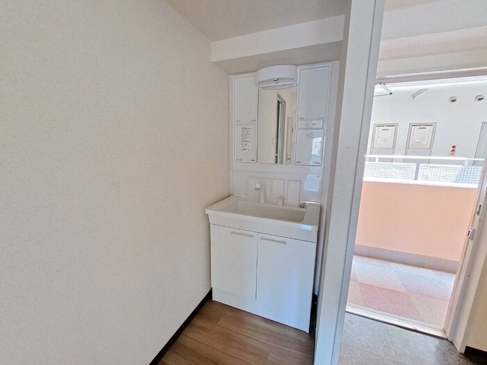 物件内観写真14　(洗面)