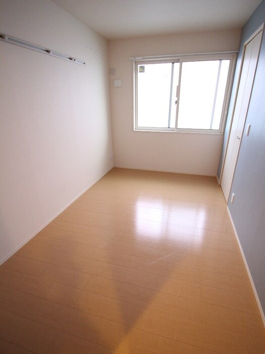 物件内観写真13　(居室)