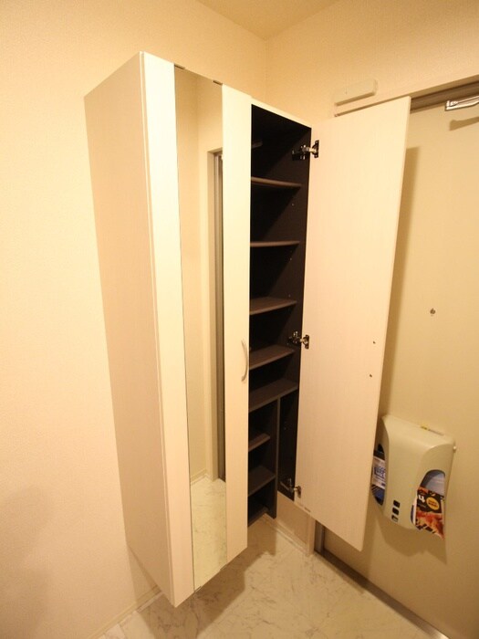 物件内観写真21　(靴箱)