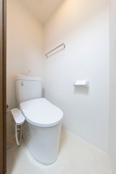 物件内観写真13　(トイレ)