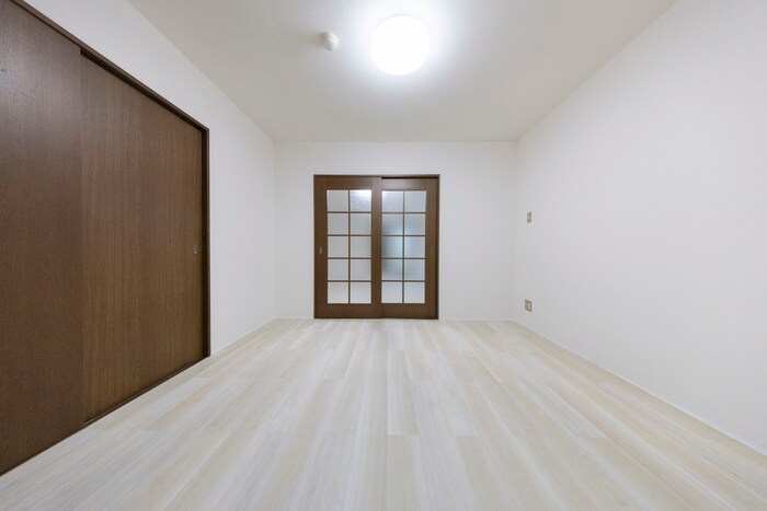 物件内観写真14　(居室)