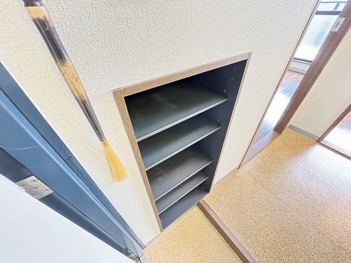 物件内観写真19　(靴箱)