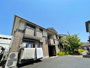 ドゥ・フォルティ外観写真