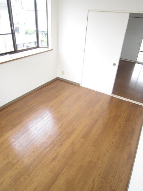 物件内観写真12　(居室)