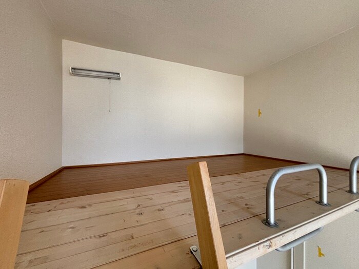 物件内観写真11　(ロフト)