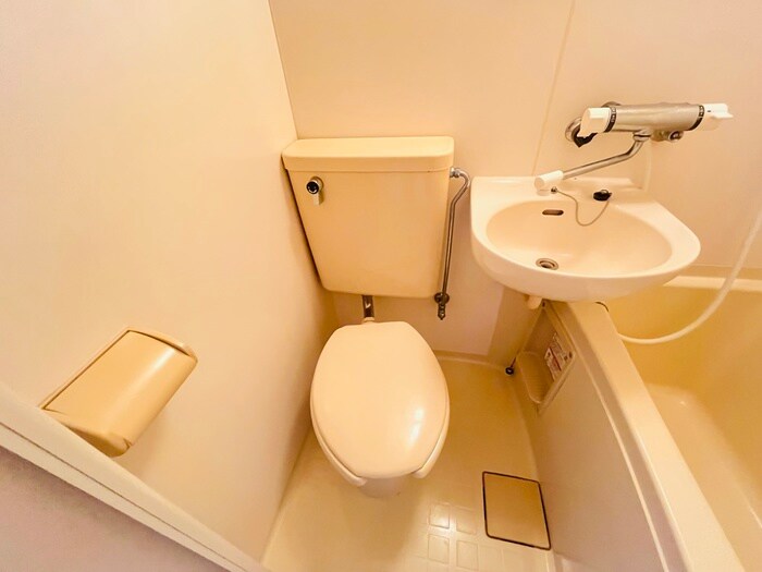 物件内観写真13　(トイレ)