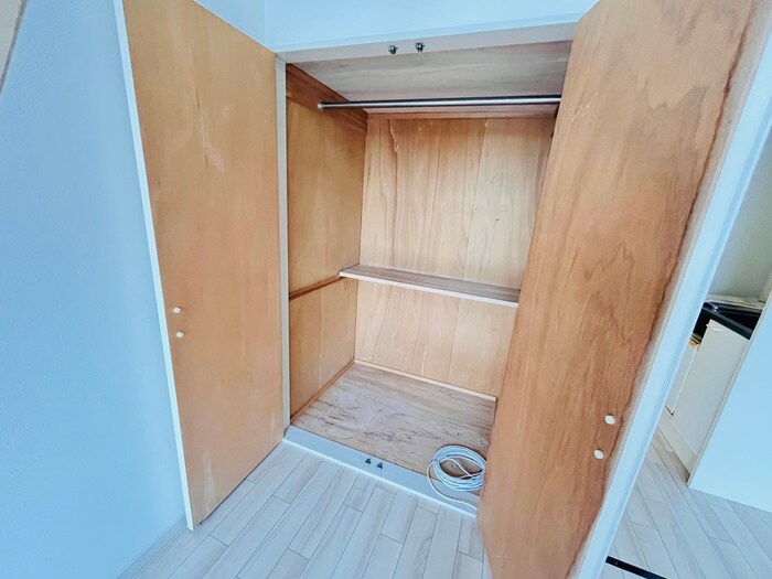 物件内観写真16　(収納)