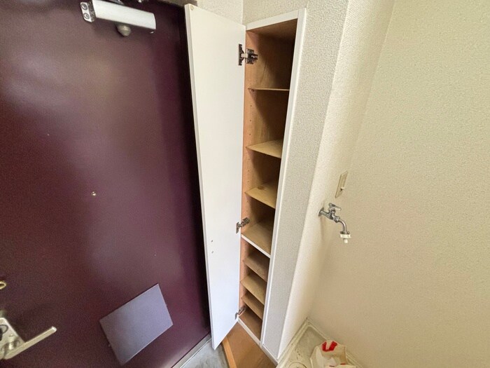 物件内観写真18　(靴箱)