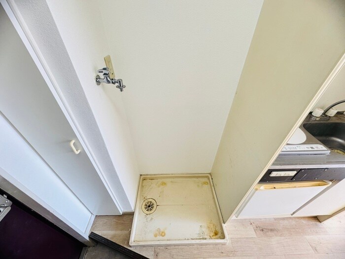 物件内観写真19　(洗濯機置場)