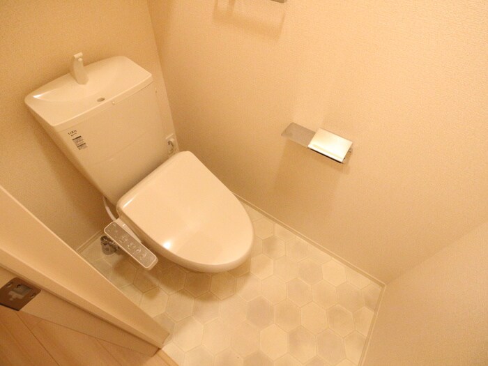 物件内観写真10　(トイレ)