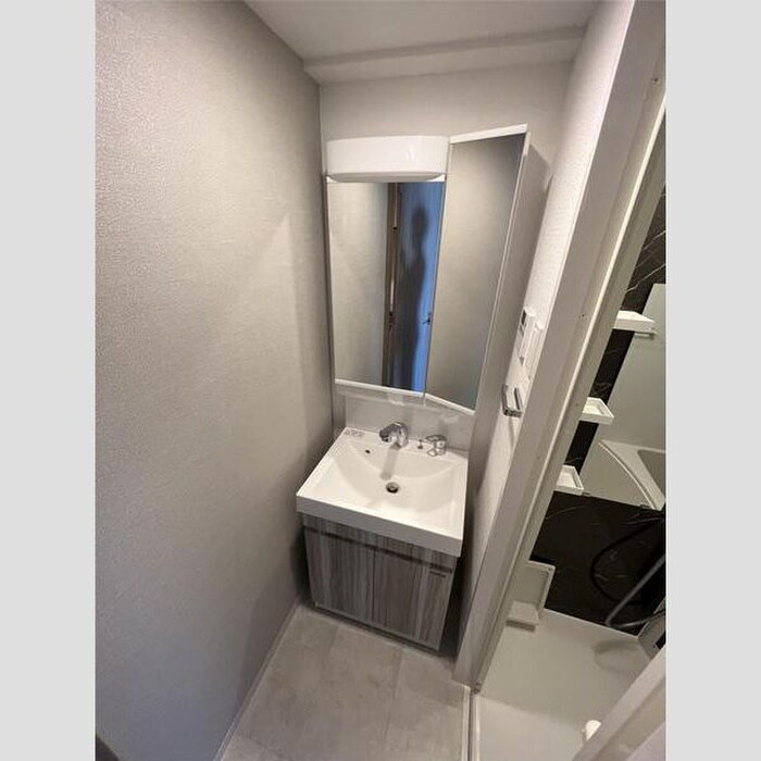 物件内観写真9　(洗面)