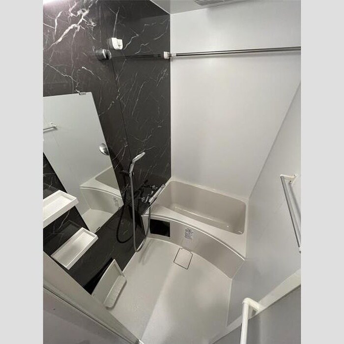 物件内観写真9　(バス／シャワールーム等)