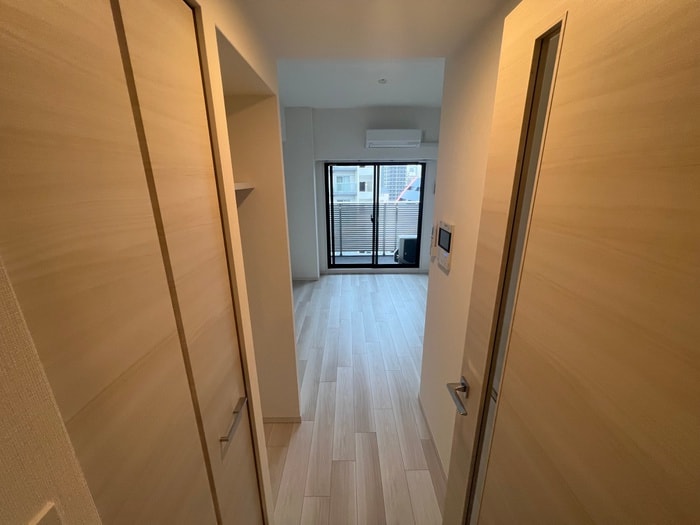 物件内観写真17　(廊下)