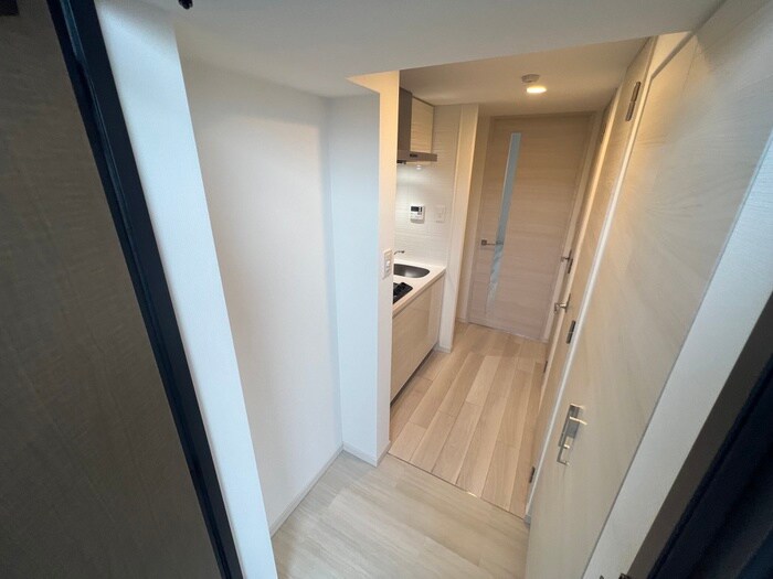 物件内観写真18　(玄関)