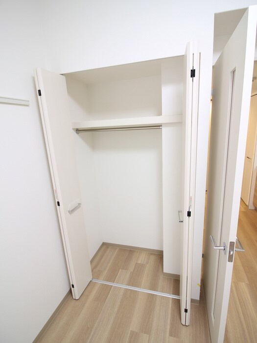 物件内観写真14　(収納)