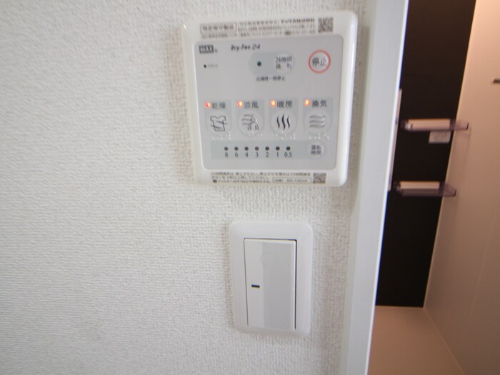 物件内観写真16　(内観写真)