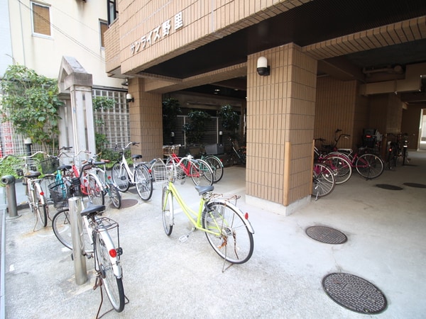 駐輪場