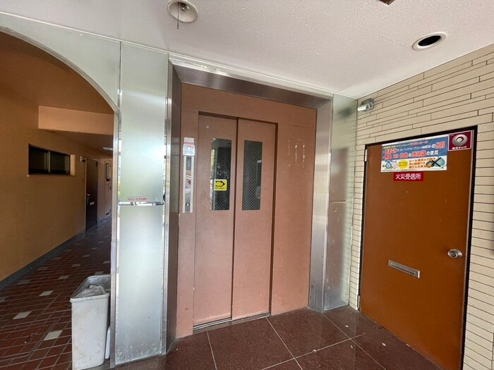 物件外観写真3　(建物設備)