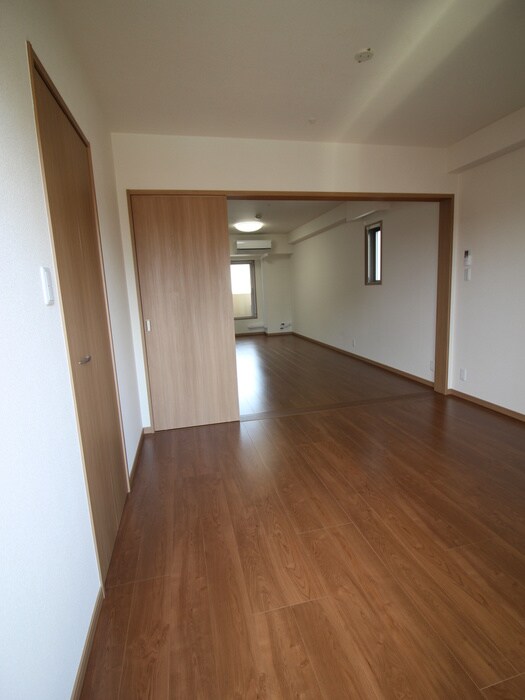 物件内観写真14　(居室)