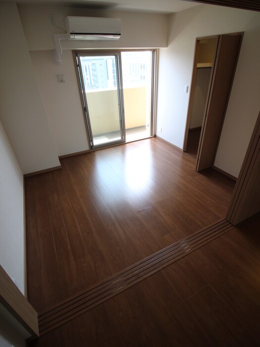 物件内観写真16　(居室)