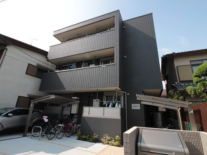 物件外観写真1　(外観写真)