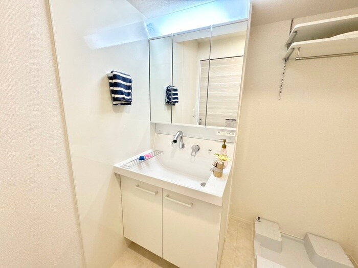 物件内観写真13　(洗面)