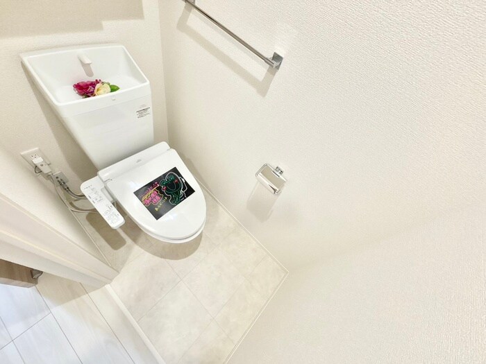 物件内観写真16　(トイレ)