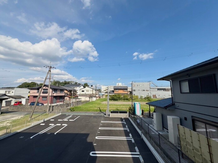 物件内観写真22　(室内からの展望)