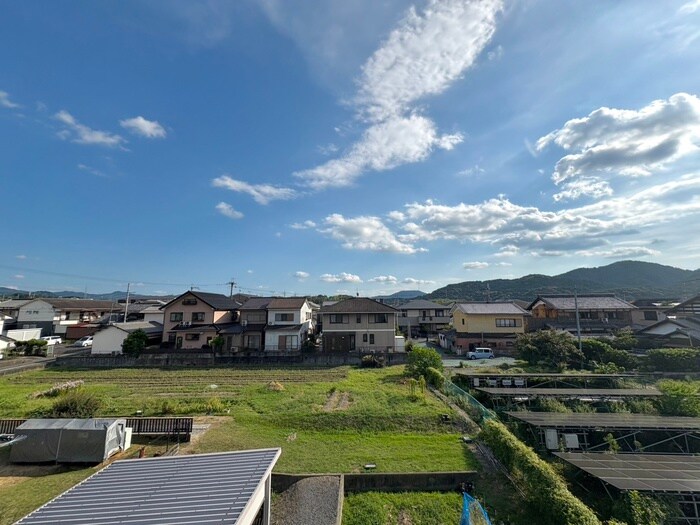 物件内観写真22　(室内からの展望)