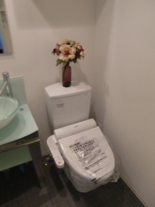 物件内観写真11　(トイレ)