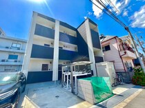 アズール尼崎の外観写真