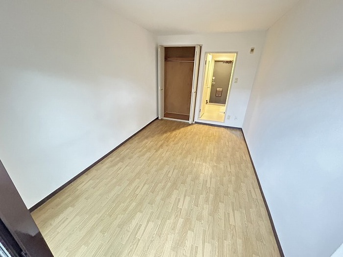 物件内観写真10　(居室)