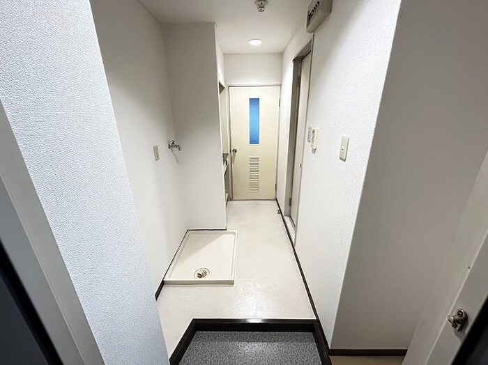 物件内観写真20　(廊下)