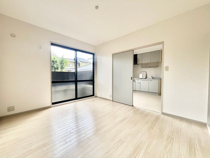 物件内観写真5　(居室)