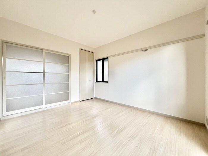 物件内観写真6　(居室)