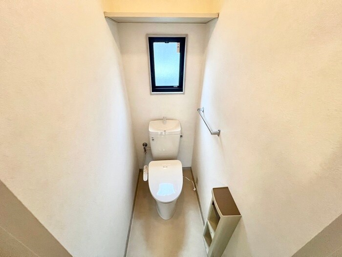 物件内観写真10　(トイレ)