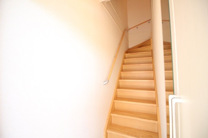 物件内観写真13　(廊下)